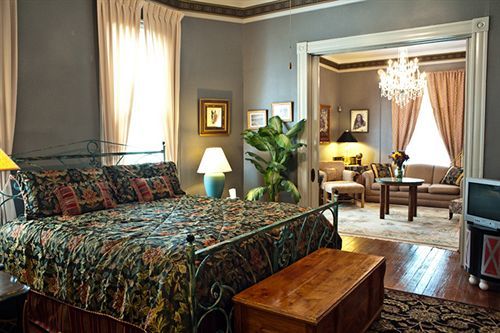 Arbor House Suites Bed And Breakfast San Antonio Extérieur photo