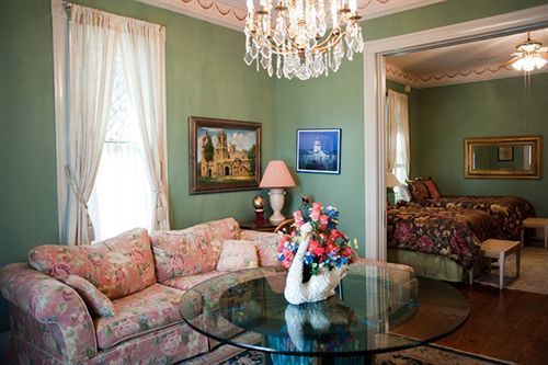 Arbor House Suites Bed And Breakfast San Antonio Extérieur photo