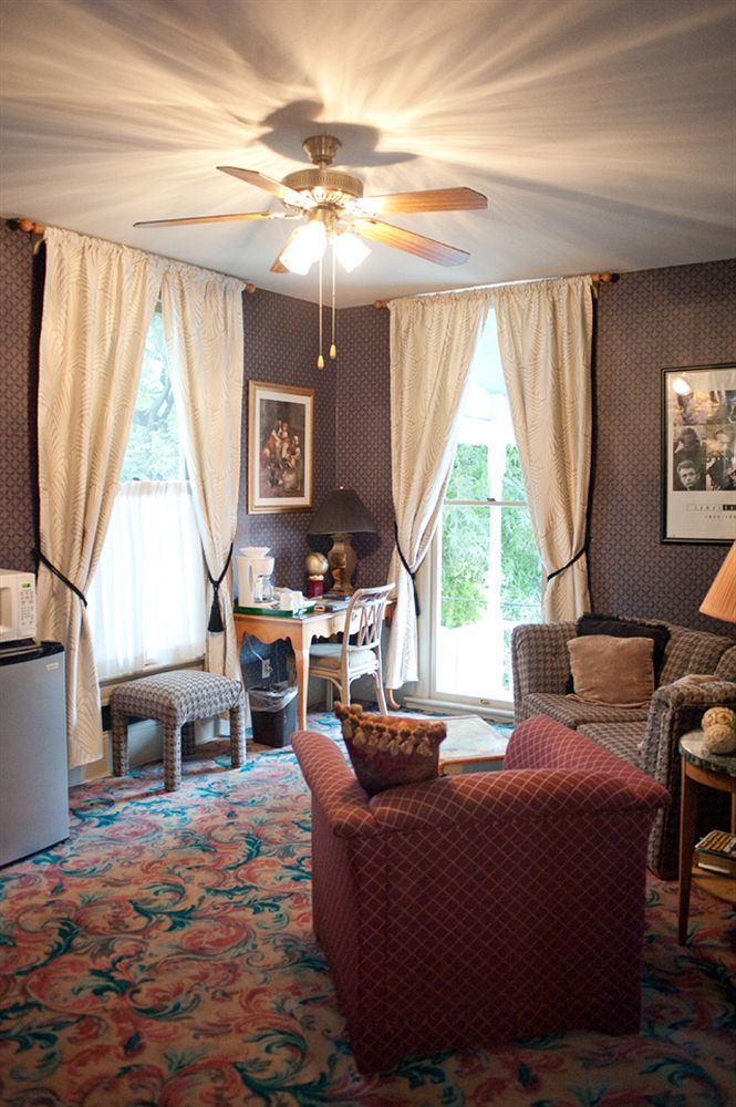 Arbor House Suites Bed And Breakfast San Antonio Extérieur photo
